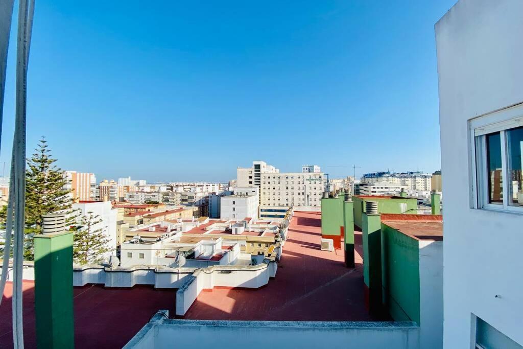 Appartamento Penthouse Mara Ascensor Y Playa Grupo Ac Gestion Cadice Esterno foto